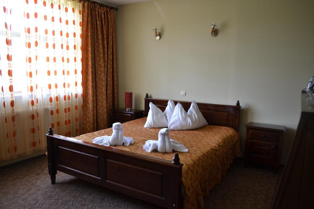 Pensiunea Ioana Gherla Room photo
