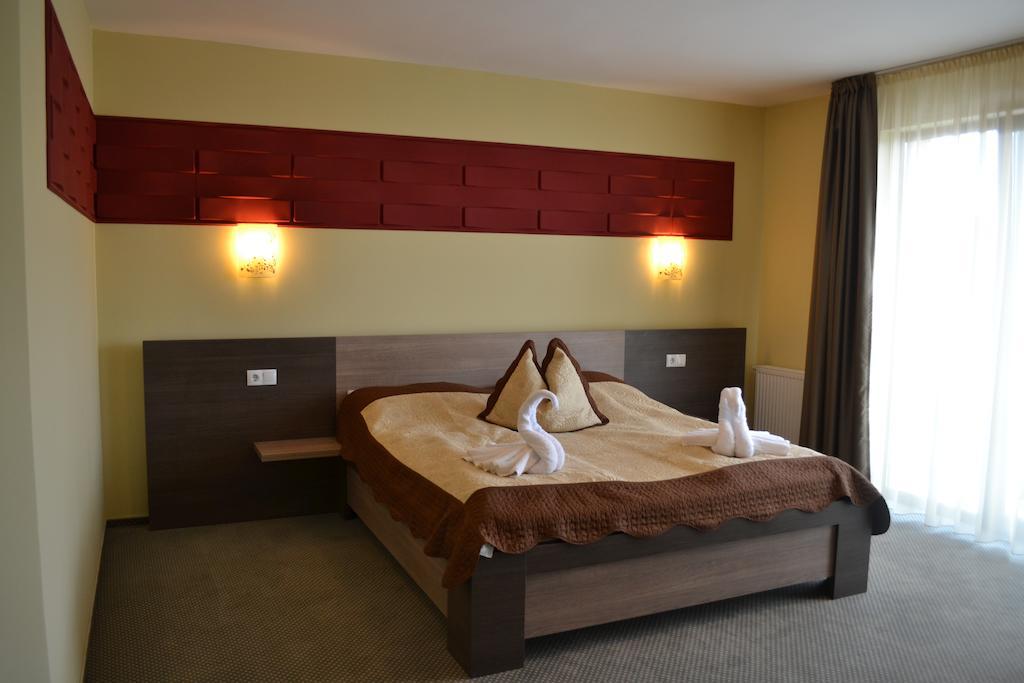 Pensiunea Ioana Gherla Room photo